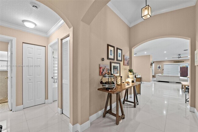 Building Photo - 13925 SW 155th Ct