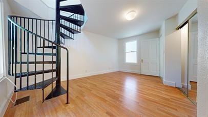 Building Photo - Bright 2BR/2BA in Russian Hill – Steps fro...