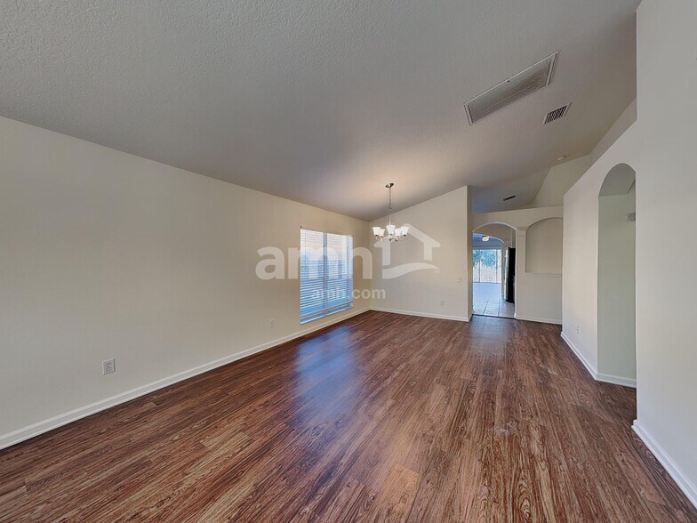 Building Photo - 13244 Early Run Ln