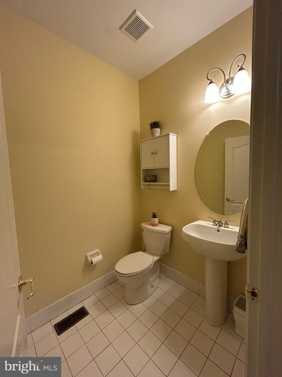 Building Photo - 19 Wharton Dr