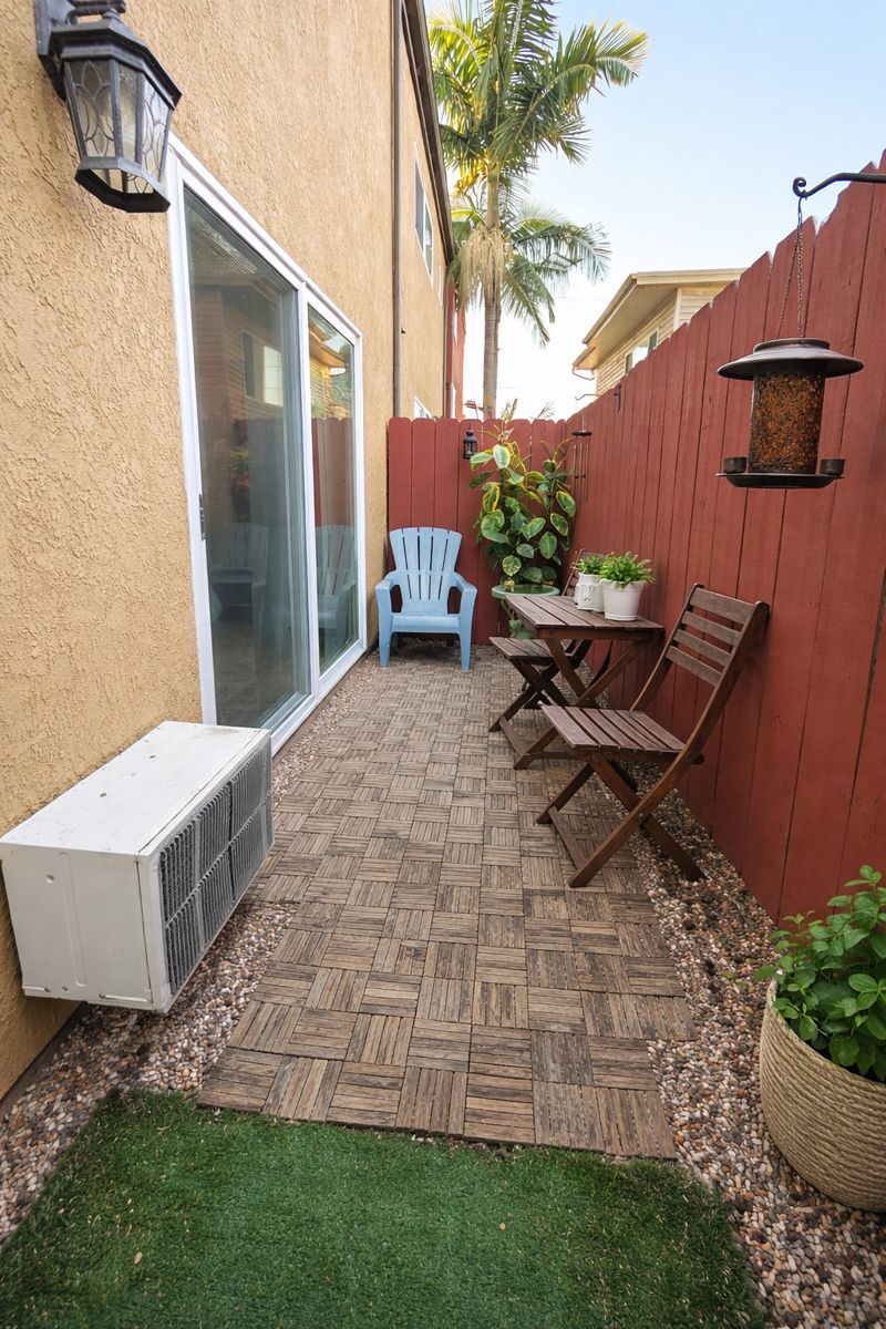 Your Private Patio - 3956 Texas St