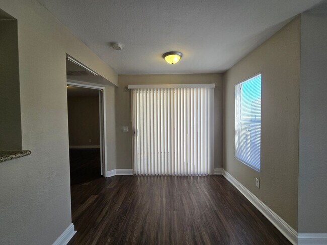 Building Photo - A Fabulous 2 Bedroom, 2 Bathroom condo at ...