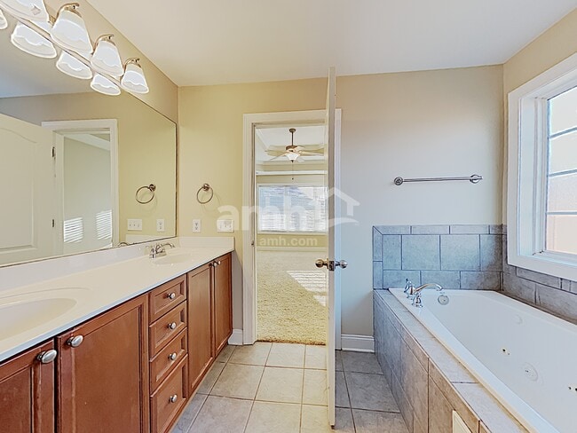 Building Photo - 3308 Martins Woods Ln