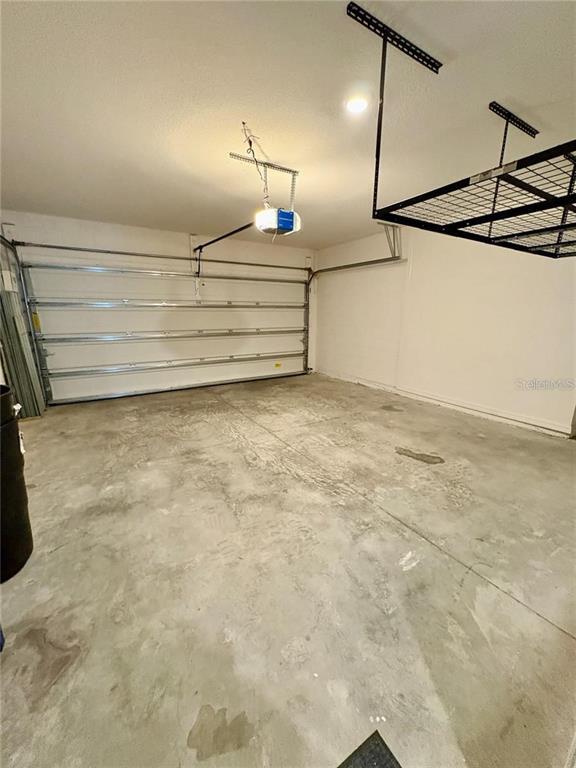 Building Photo - 4517 Reisswood Lp