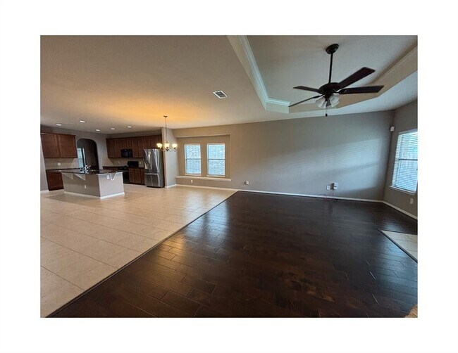 Building Photo - 15518 Huddleston Dr