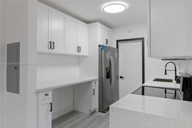 Building Photo - 1325 NW 51st St