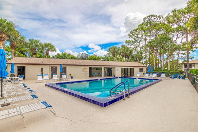 Building Photo - 102 Wingfoot Dr