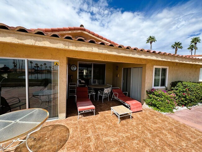 Building Photo - 9350 Clubhouse Blvd