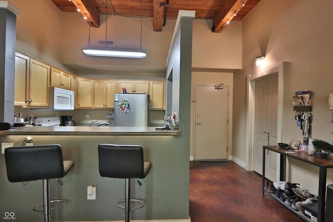 Building Photo - 55 S Harding St