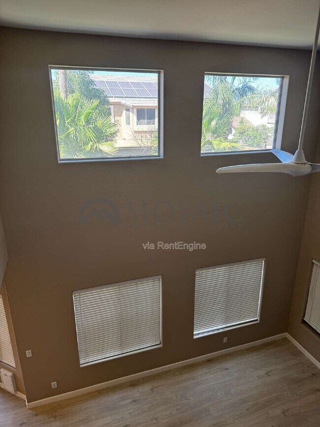 Building Photo - 3356 E Mayberry Ave