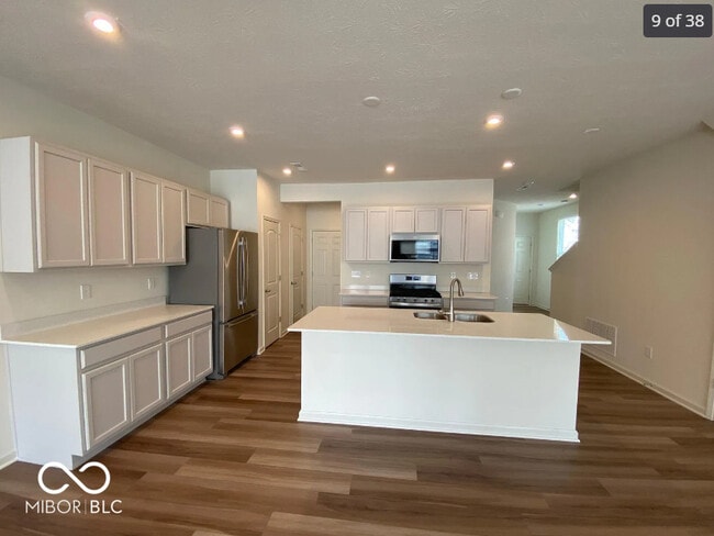 Building Photo - 14201 Tenbury Wy