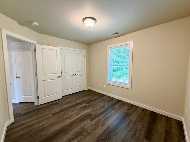 Building Photo - Now Available!  Close to Shaw AFB!