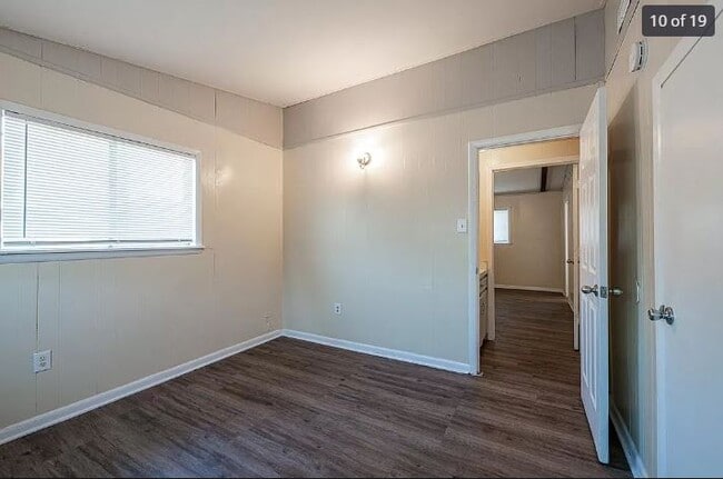Building Photo - 4 Fulmer Ln