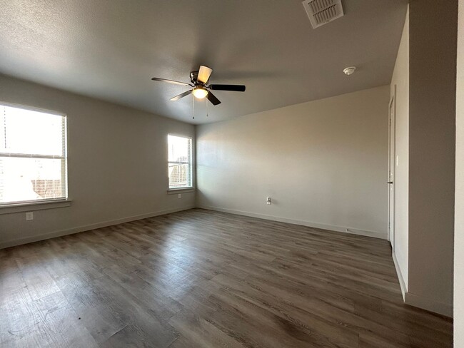 Building Photo - Beautiful 3/3 Home Located in North Lubbock