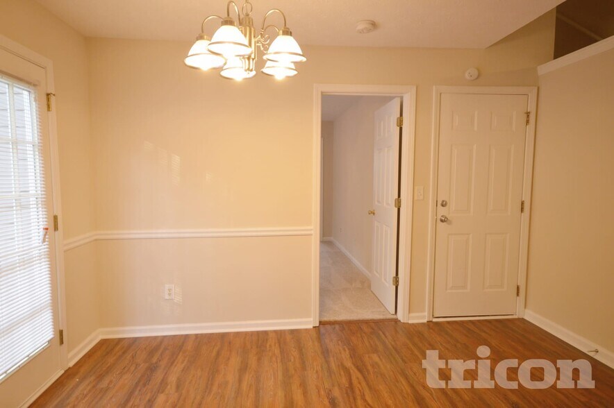 Building Photo - 1206 Catalina Pkwy