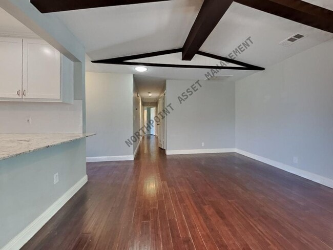 Building Photo - Newly Renovated Single Family Home | 4 BR/2BA | Fenced Backyard