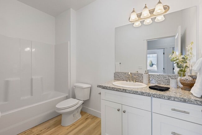 Building Photo - $500 off March rent. When you SIGN and MOVE IN, in March!!!! New St. Anthony Townhome with Unfini...