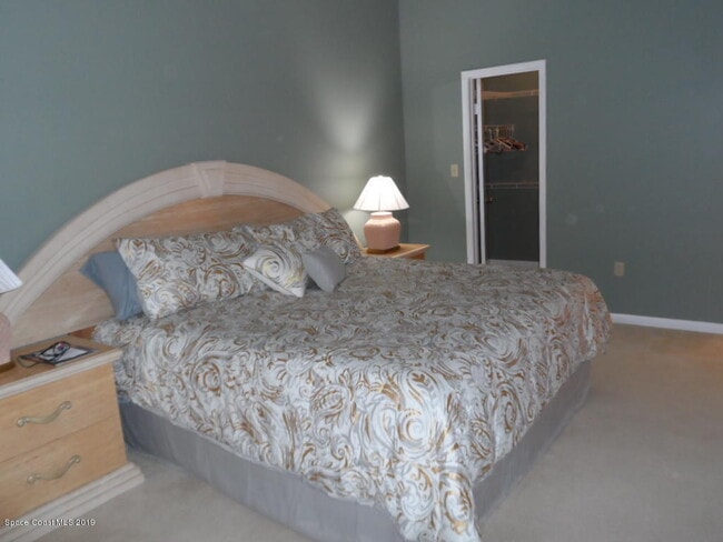 Building Photo - 750 S Orlando Ave