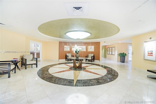 Building Photo - 7350 SW 89th St