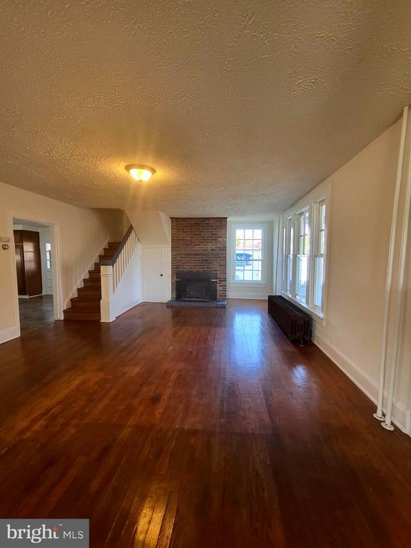 Building Photo - 4004 Sykesville Rd