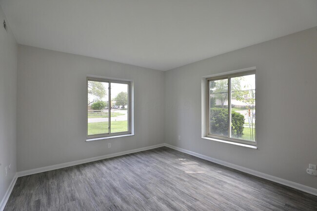 Building Photo - 699 Wetmore Rd