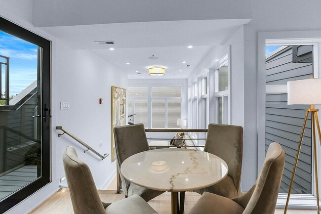 Building Photo - Private Double Decker Rooftop! - Modern Lu...