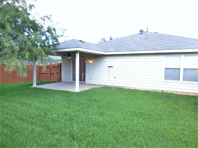 Building Photo - 2209 Lookout Ln