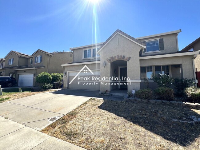 Building Photo - Spacious 4bd/3ba Elk Grove Home!