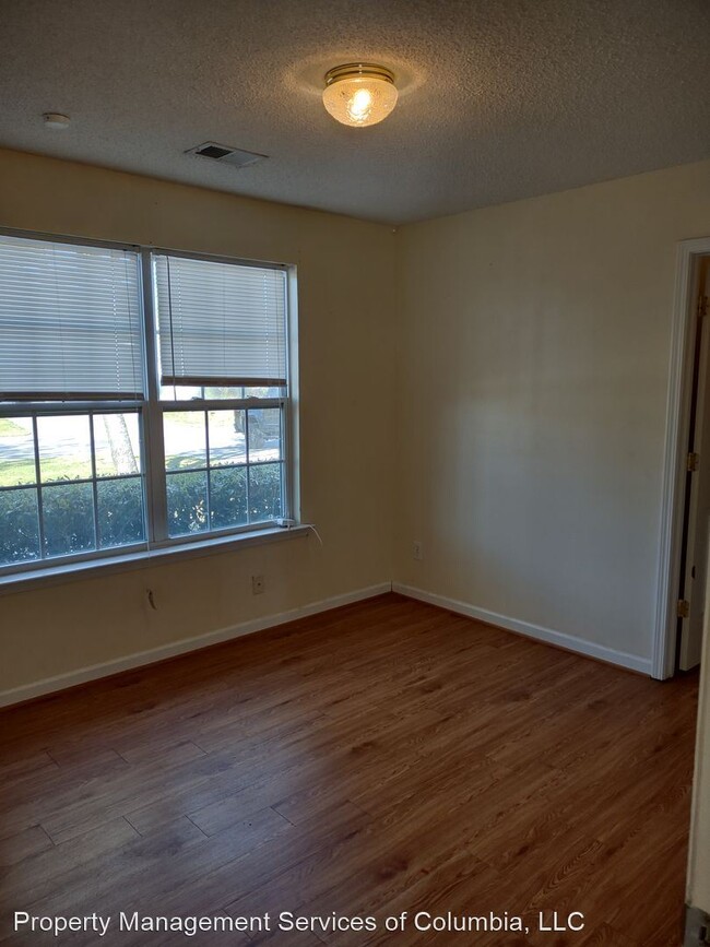 Building Photo - 3 br, 2 bath House - 415 Summit Townes Way