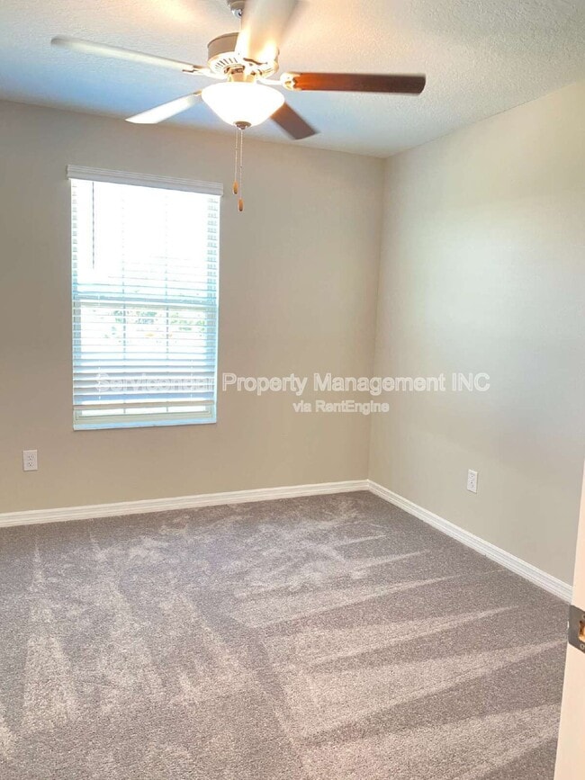 Building Photo - 7049 Samuel Ivy Dr