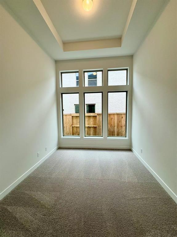 Building Photo - 31019 Sun Vly Dr