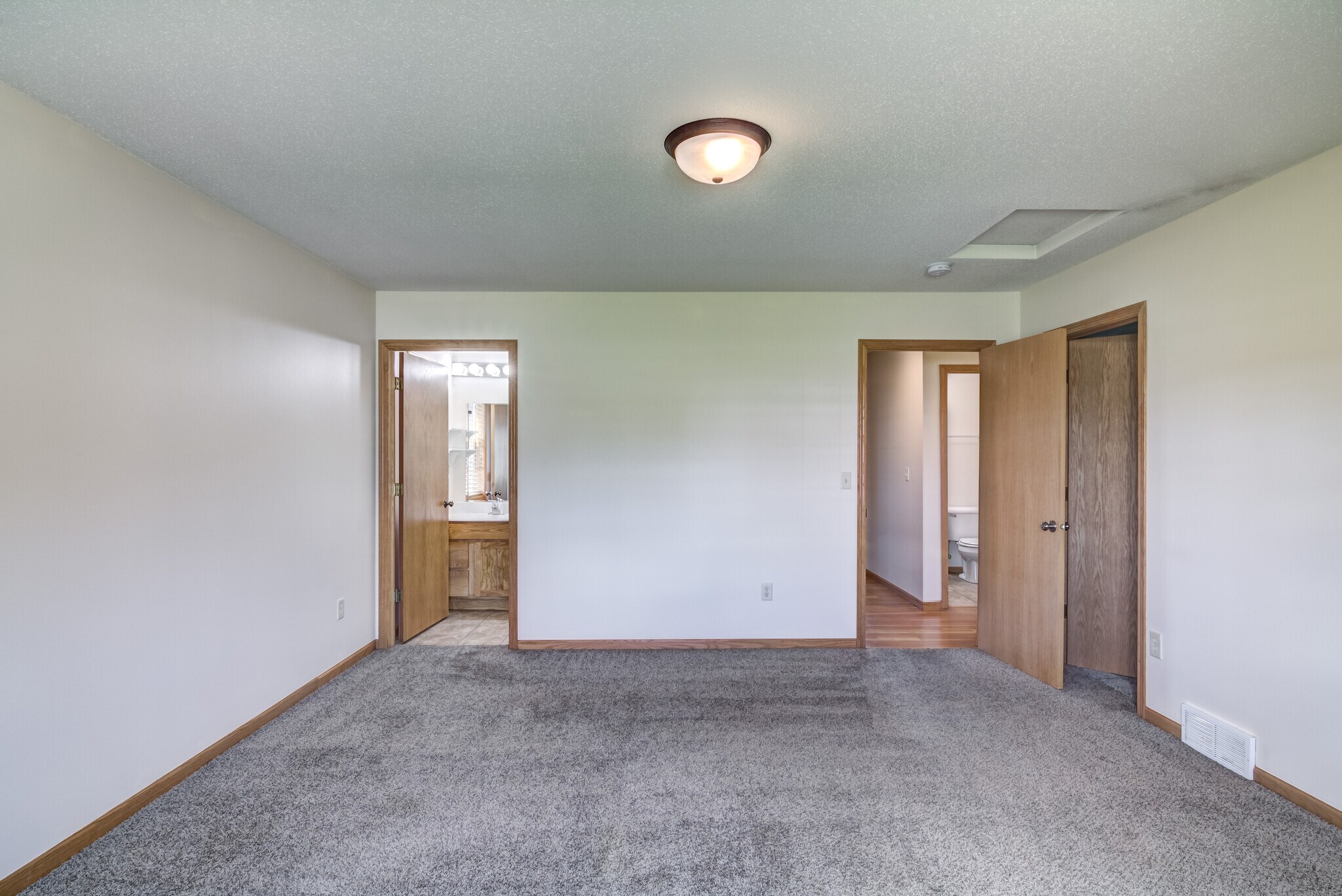 Building Photo - 5538 165th St E