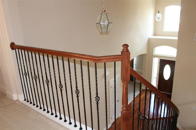 Building Photo - 7617 Menler Dr