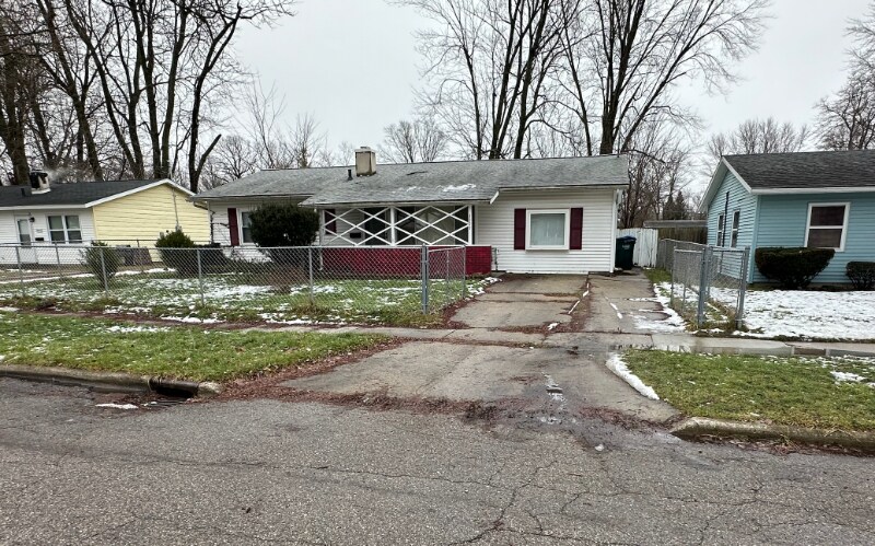 Building Photo - 3009 Greenbelt Dr