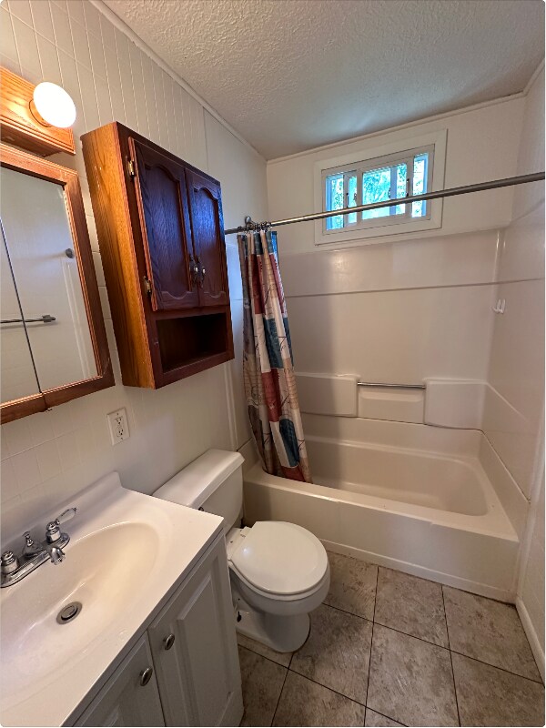 Building Photo - 3003 Cabot Dr
