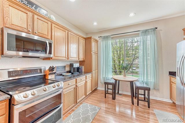 Building Photo - 1000 Rockhurst Dr