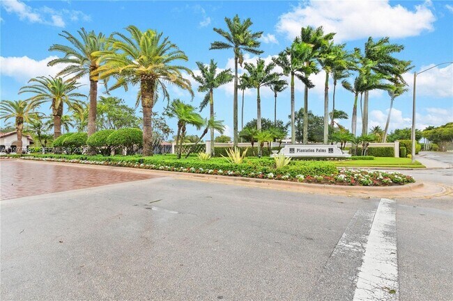 Building Photo - 10091 NW 7th St