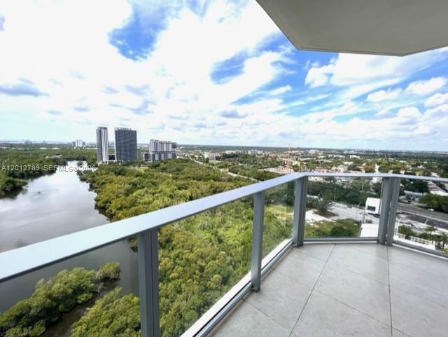 Building Photo - 17111 Biscayne Blvd