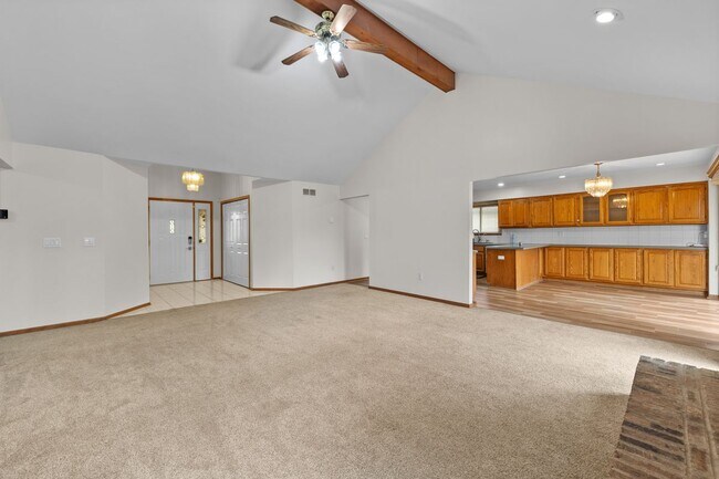 Building Photo - 53638 Springhill Meadows Dr