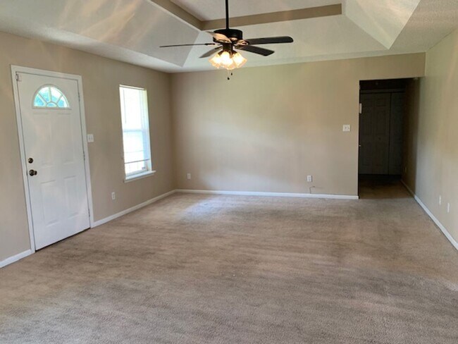 Building Photo - 3BD/2B in Valdosta, GA Close to Moody Air Force Base