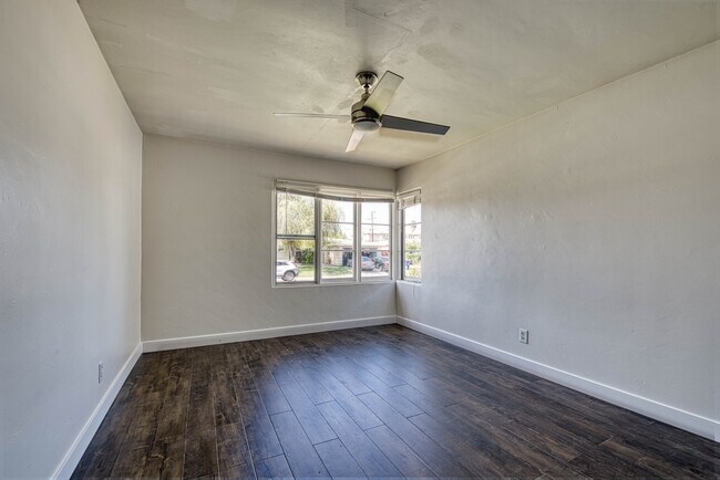 Building Photo - 6141 Dorothy Dr