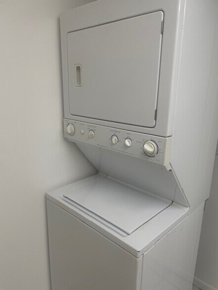 Interior washer and dryer - 14851 SW 104th St