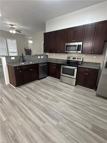 Building Photo - 1055 Naval Ave