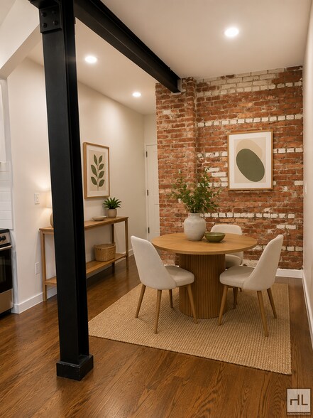 Building Photo - AVAILABLE AUGUST 1. / EASTERN PARKWAY 3-Bed Crown Heights