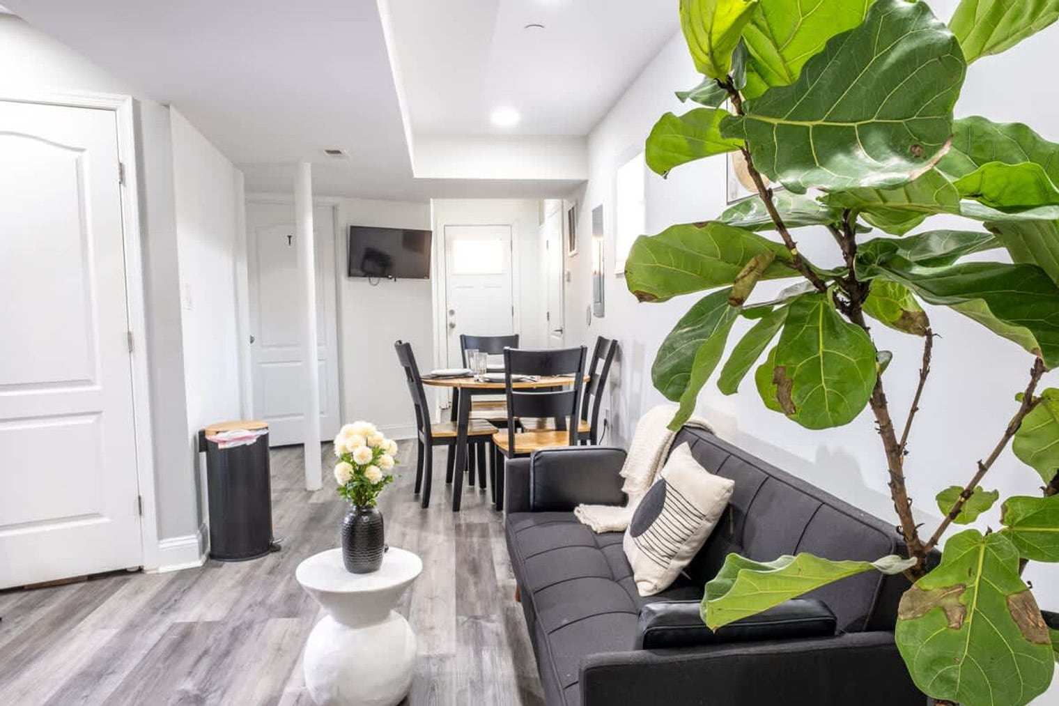 Building Photo - 45 Rhode Island Ave NE