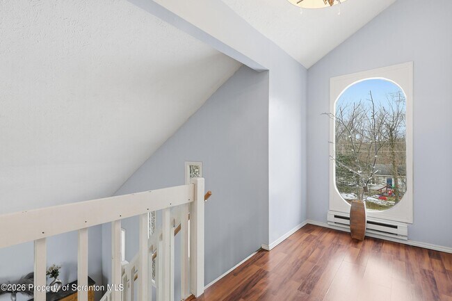 Building Photo - 1379 Winding Way