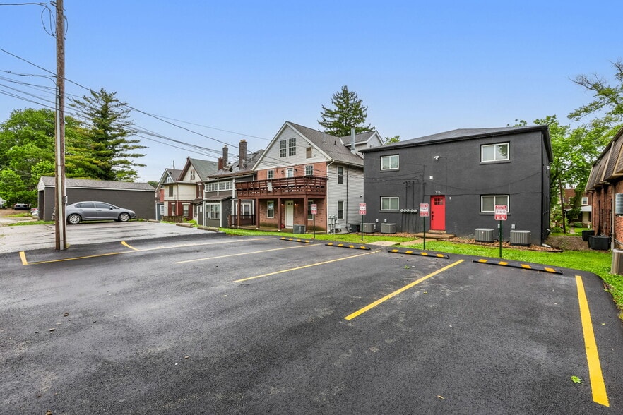 Building Photo - 316 E 18th Ave