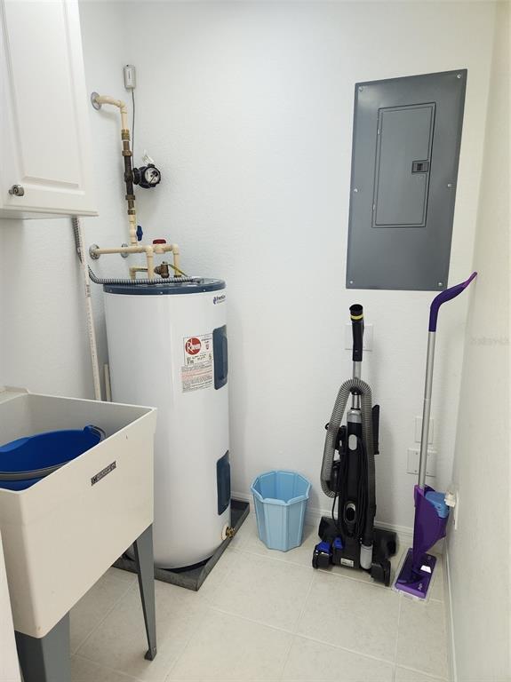 Building Photo - 4442 Corso Venetia Blvd