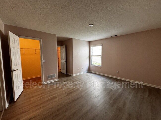 Building Photo - 7501 Ravens Stone Dr