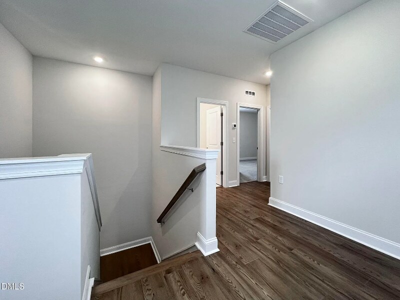 Building Photo - 413 Canyon Spring Trl